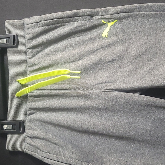Puma jogger - Picture 2 of 7